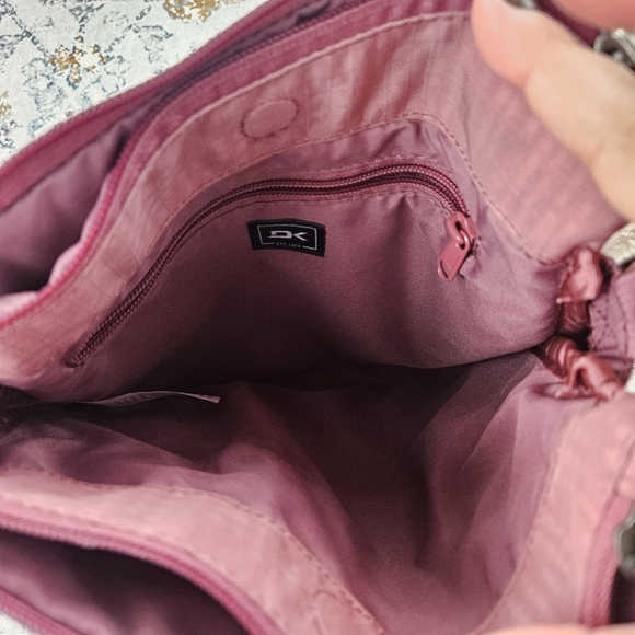 Dakine Women’s Jordy Crossbody Purse - Picture 6 of 9